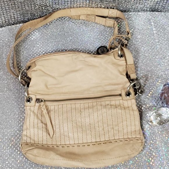 Cream/Tan Faux Leather Shoulder Bag w/ Zip - Picture 2 of 4